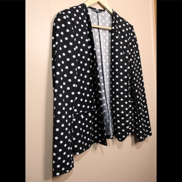 Black & White Polka Dot Blazer - Shein - Picture 6 of 11